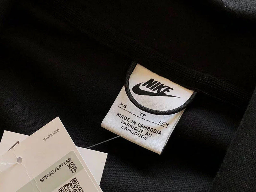 NIKE TECH FLEECE HOODIE X BLACK/DARK SMOKE GREY