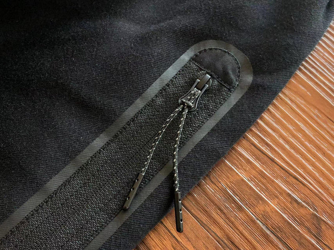 NIKE TECH FLEECE HOODIE X BLACK/DARK SMOKE GREY