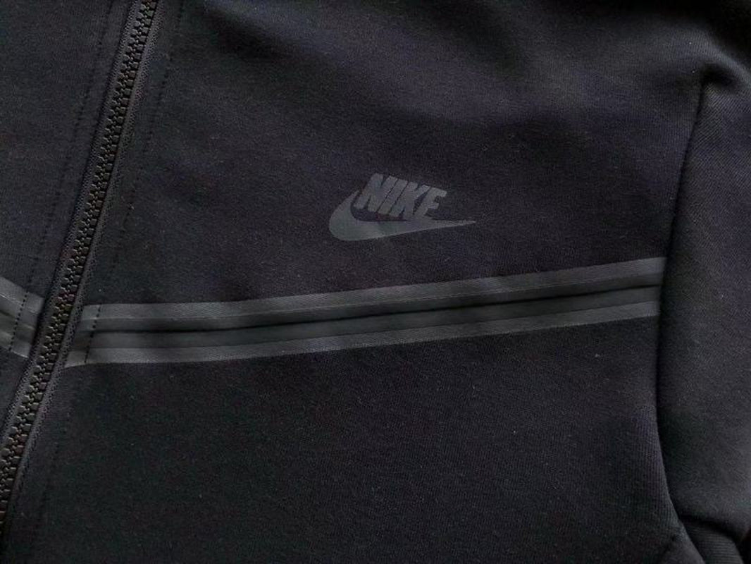 NIKE TECH FLEECE HOODIE X BLACK
