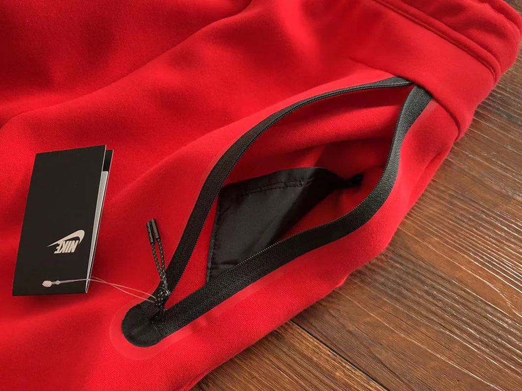 NIKE TECH FLEECE PANTS X UNIVERSITY RED