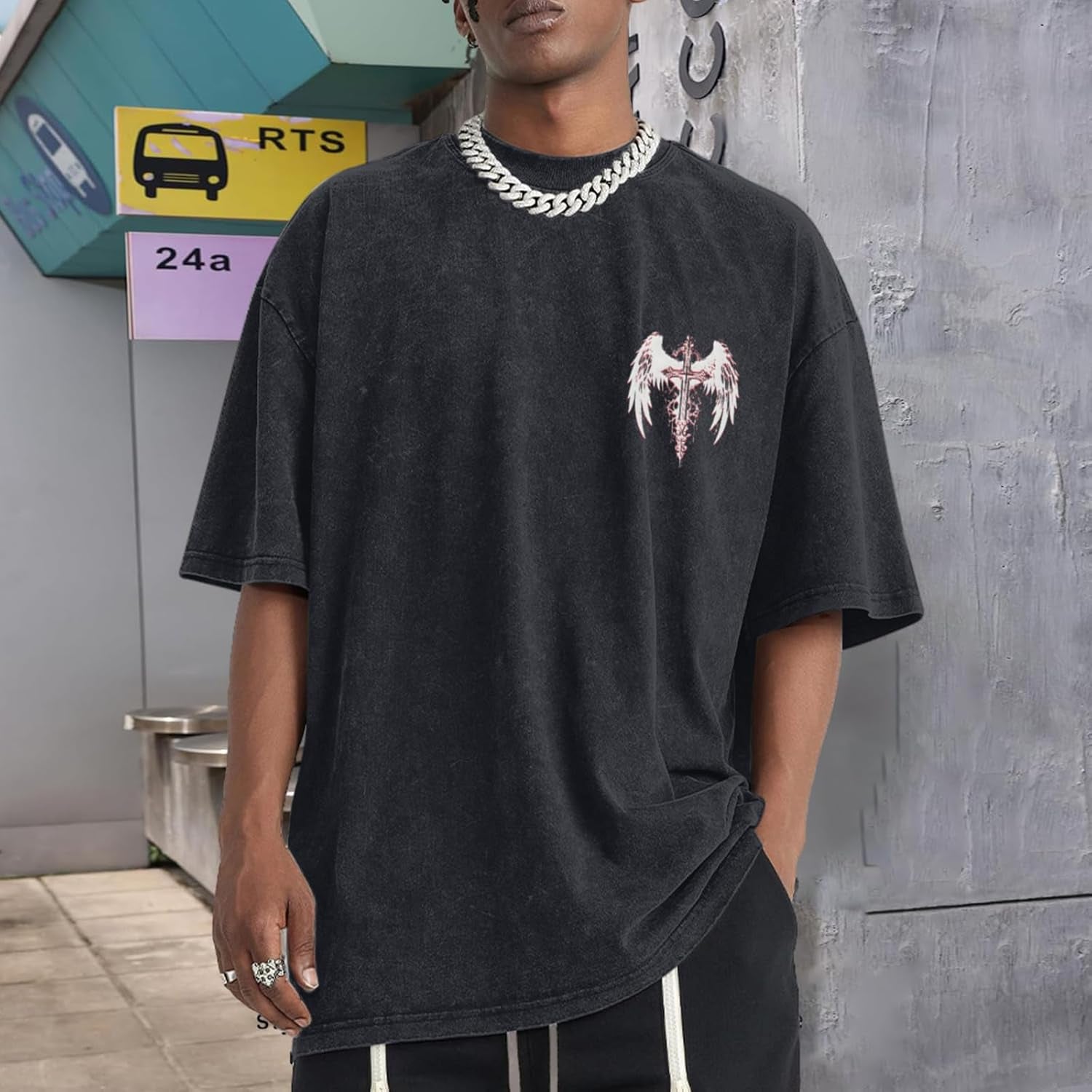 Vintage Goth Punk Shirts for Men Grunge Streetwear Oversized Tshirts Gothic Cross Y2K Graphic Tees Acid Wash T Shirt